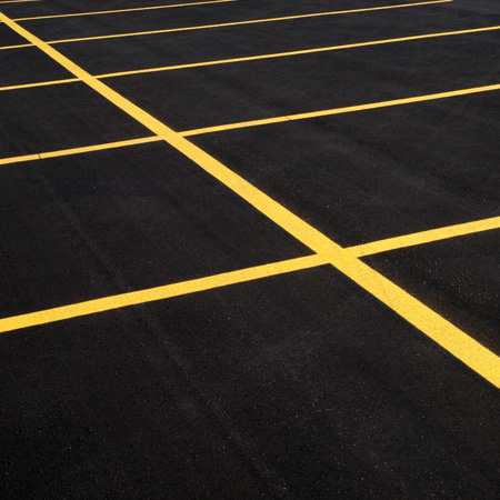 line-marking-machine-yellow-lines-1.jpg